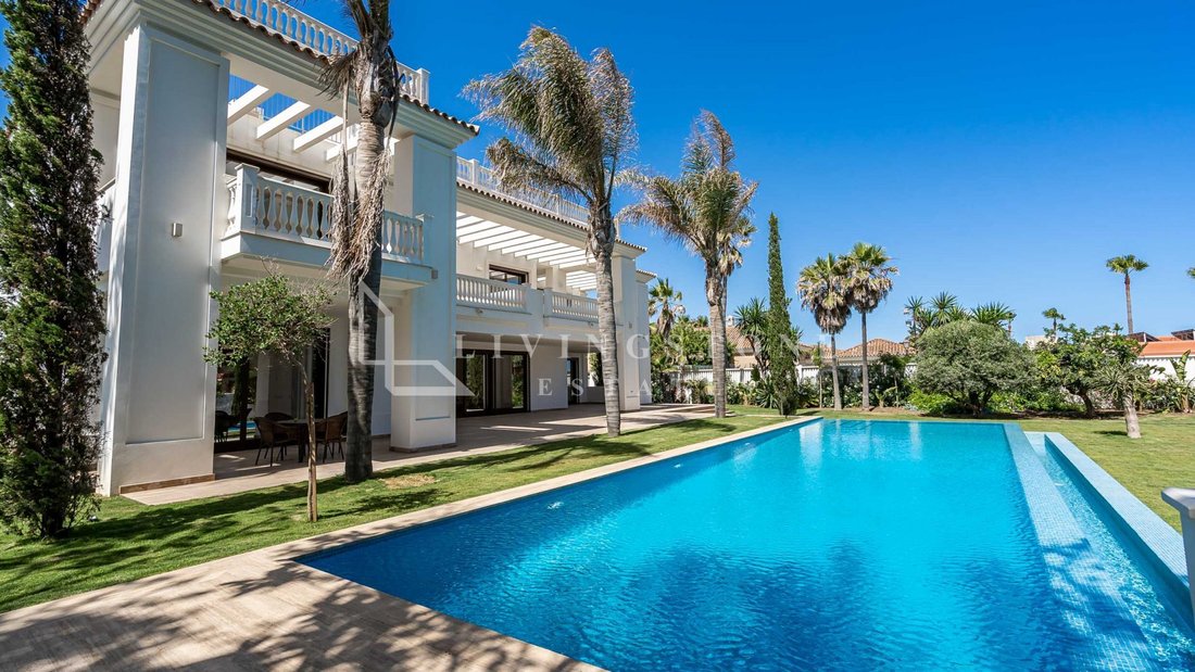 Villa in Guadalmina Baja, San Pedro de Alcantara, Spain 1 - 17920173