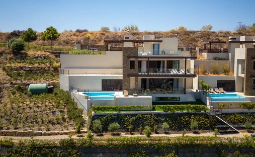 Villa in Benahavis, Andalusia, Spain 1