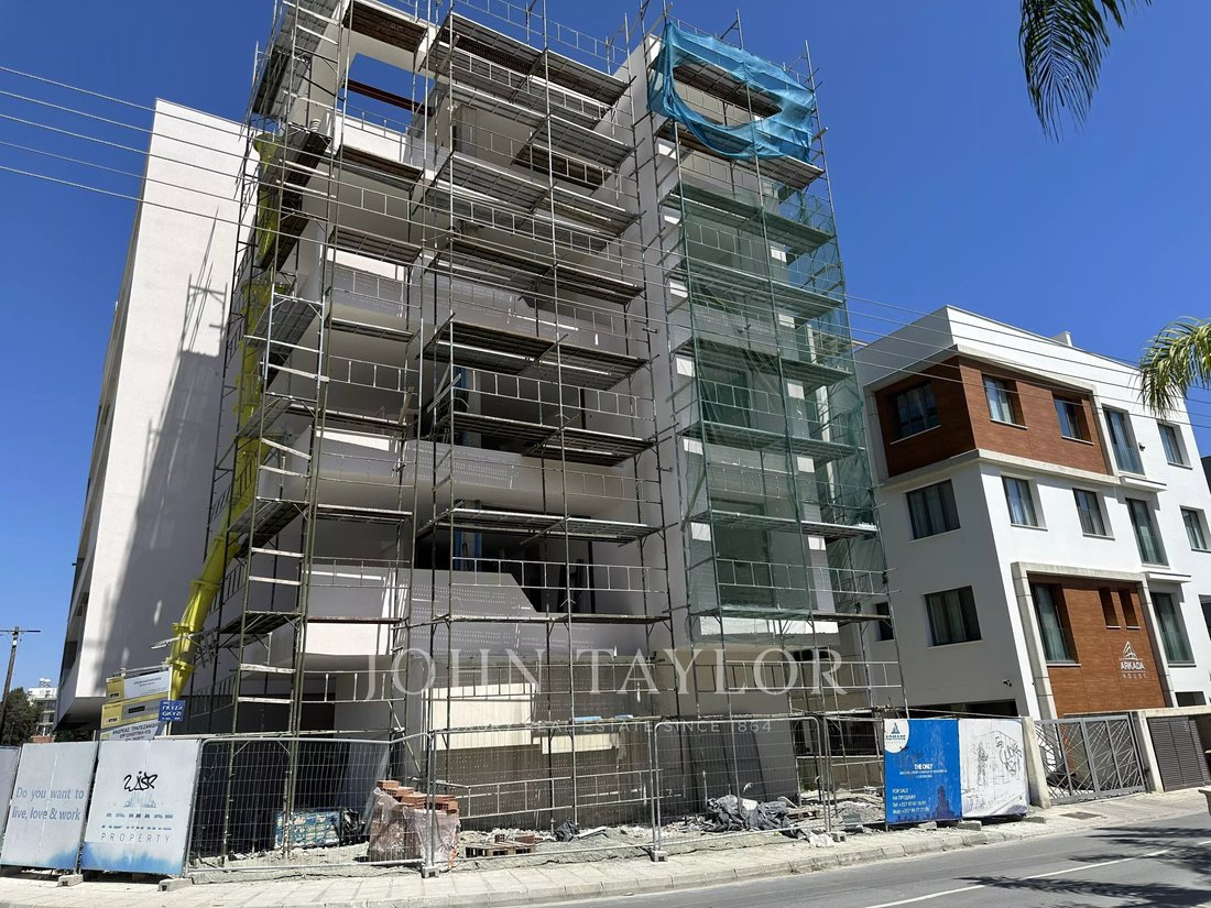Apartment in Germasogeia, Limassol, Cyprus 2 - 16485518