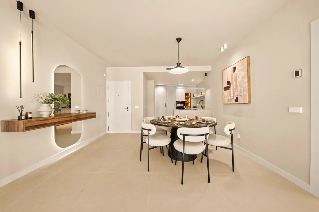 Apartment in Benahavis, Andalusia, Spain 5 - 17923697