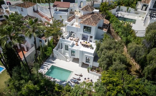 Villa en Nueva Andalucía, Marbella, España 1