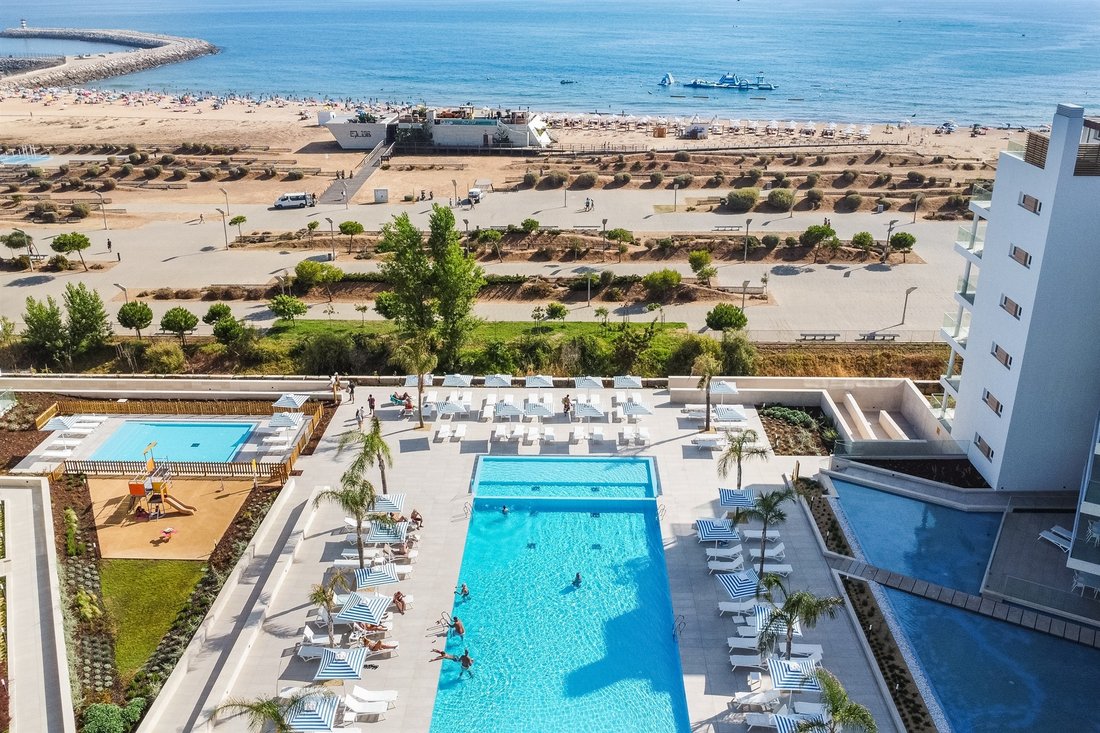 Apartment in Vilamoura, Quarteira, Algarve 2 - 15199709