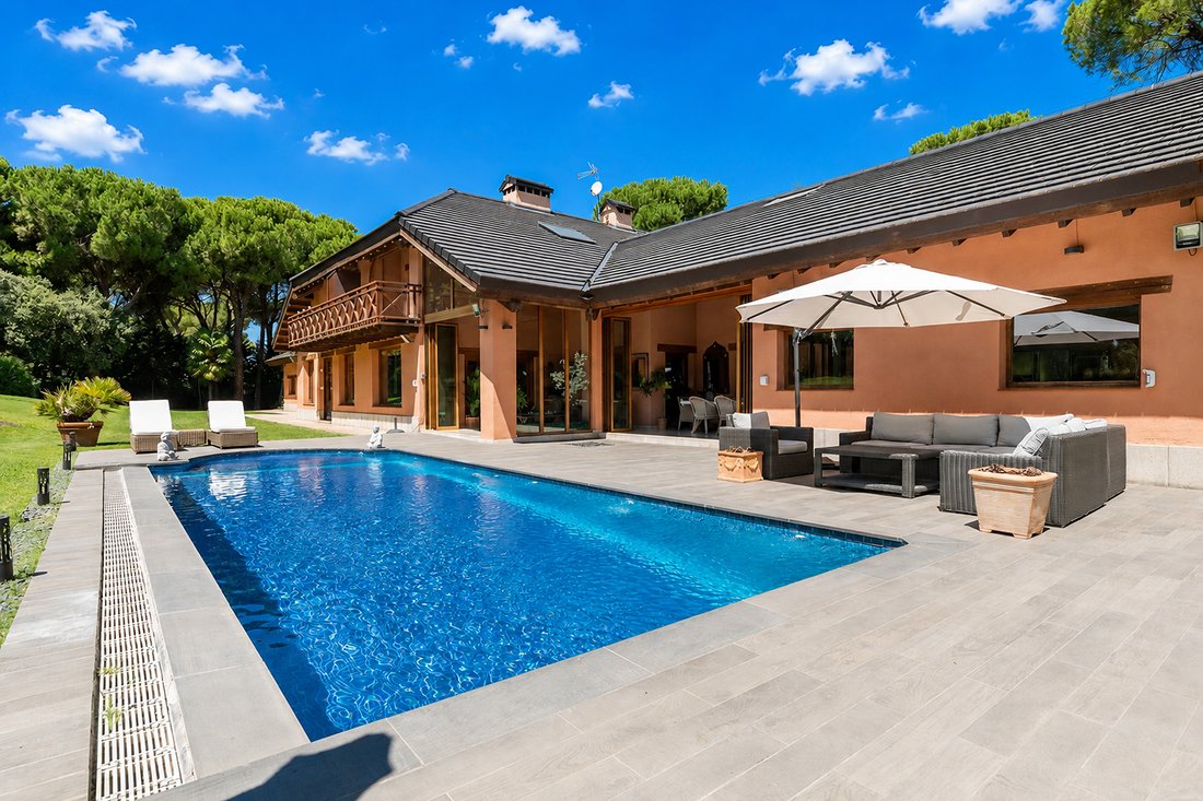 House in Pozuelo de Alarcon, Comunidad de Madrid, Spain 5 - 14871427