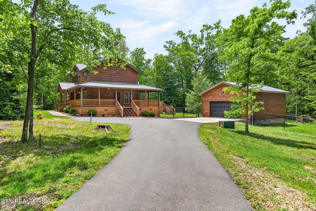 House in Monterey, Tennessee, United States 4 - 17887708