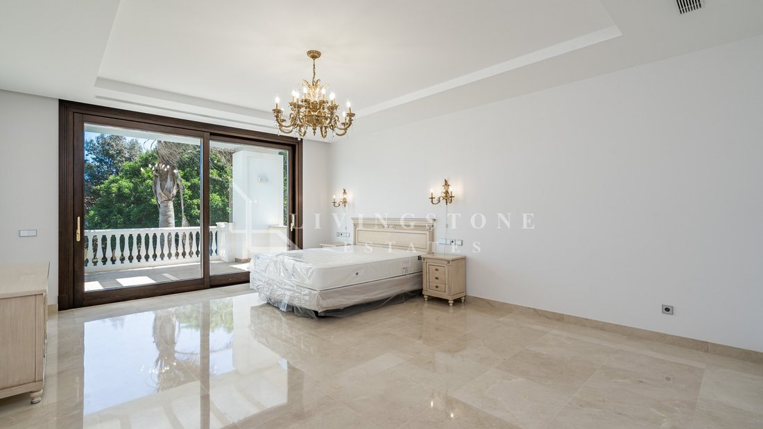 Villa in Guadalmina Baja, San Pedro de Alcantara, Spain 5 - 17920173