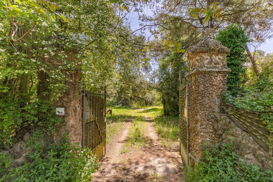 House in Sant Cugat del Valles, Catalonia, Spain 2 - 17920879