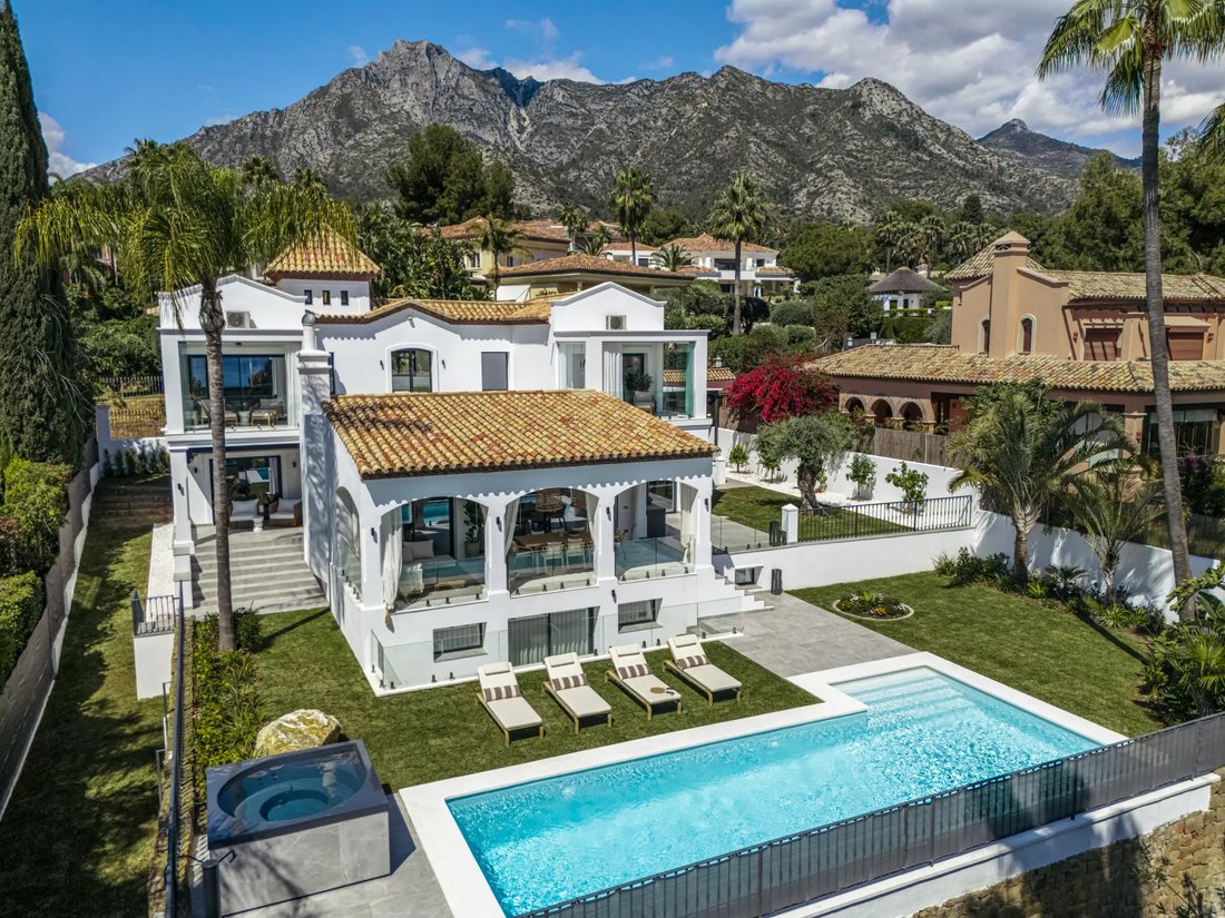 Villa in Sierra Blanca, Marbella, Spain 2 - 17923045