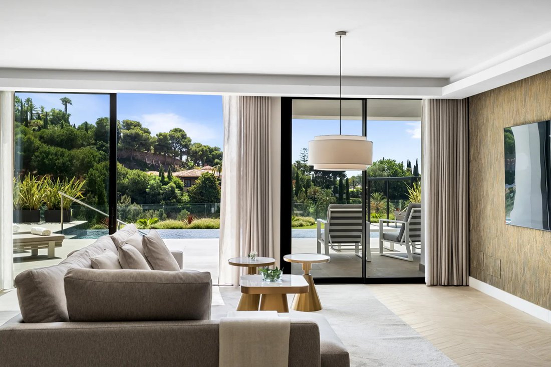 Villa in Benahavis, Andalusia, Spain 4 - 17922841