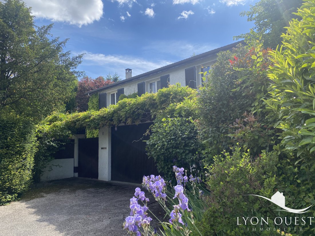 House in Charbonnieres-les-Bains, Auvergne-Rhône-Alpes, France 5 - 17873276