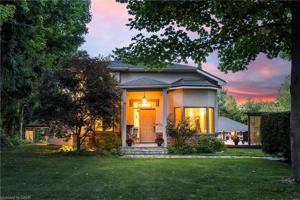House in Hamilton, Ontario, Canada 3 - 17922881