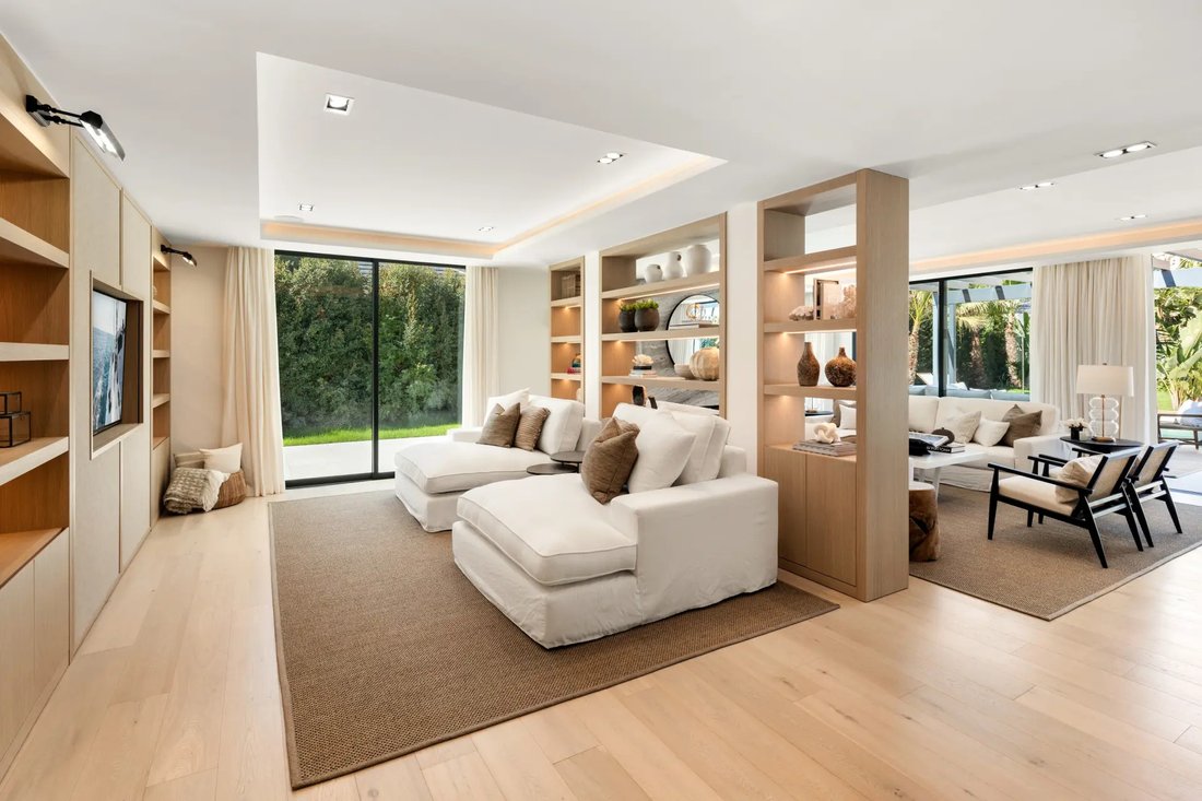 Villa in Nueva Andalucia, Marbella, Spain 3 - 17922103