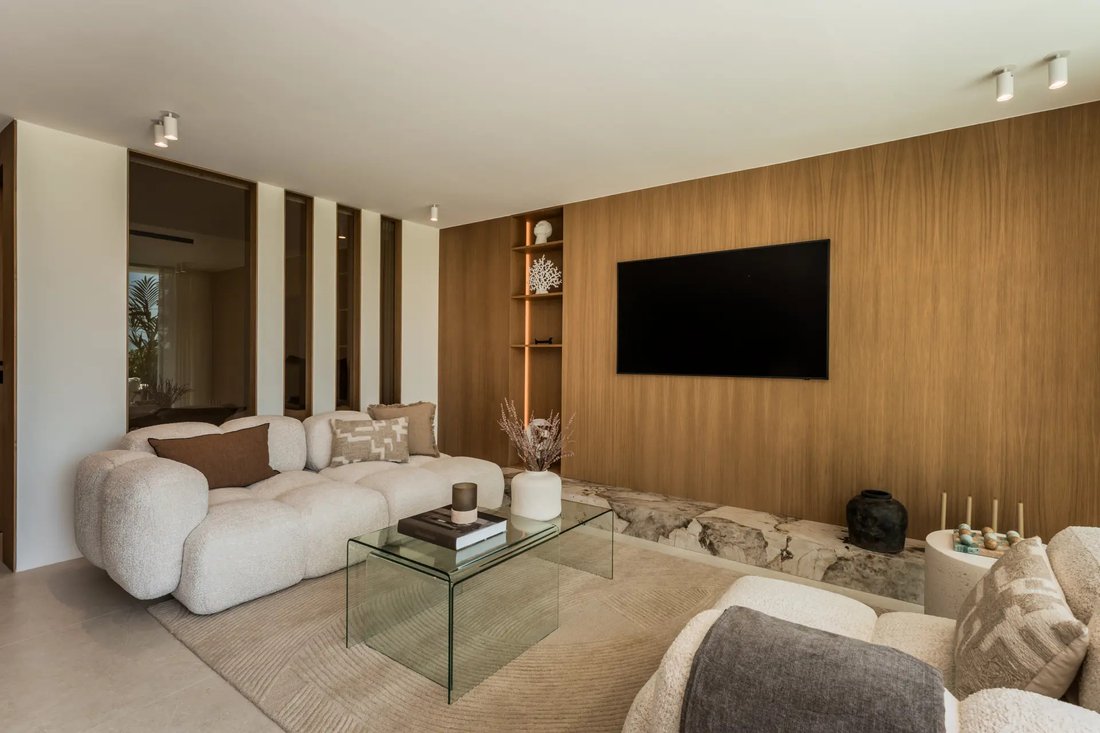 Apartment in Nueva Andalucia, Marbella, Spain 4 - 17923720