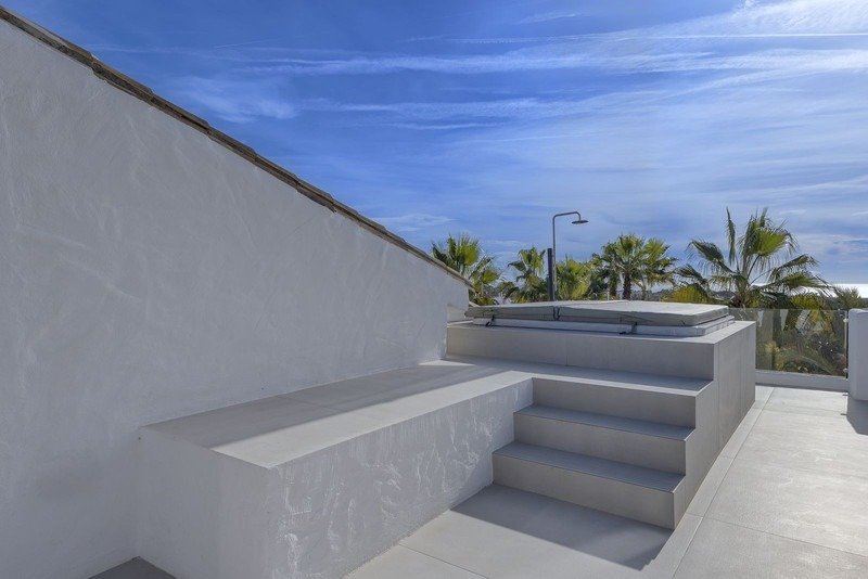 Apartment in Estepona, Andalusia, Spain 1 - 17923452