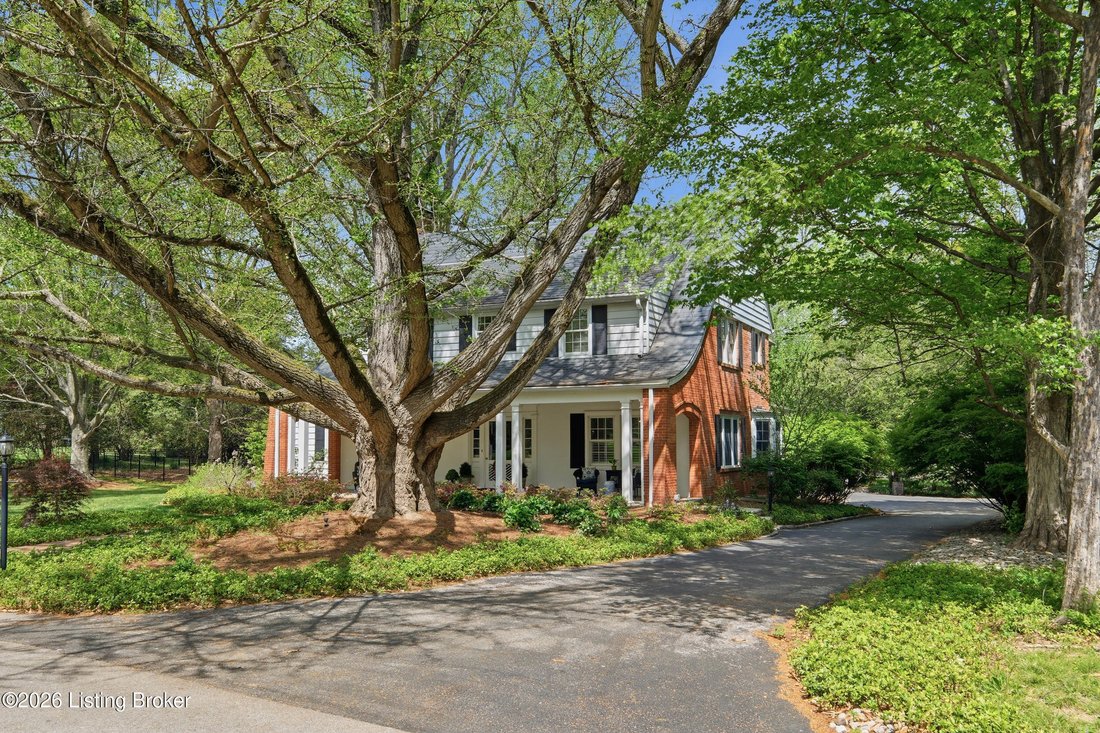 House in Watterson Park, Kentucky, United States 4 - 17924036