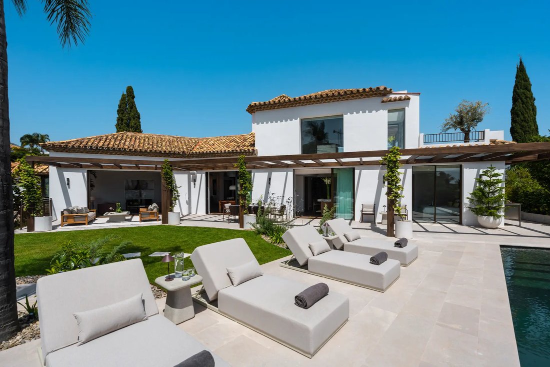 Villa in La Quinta, Benahavis, Andalusia 4 - 17920704