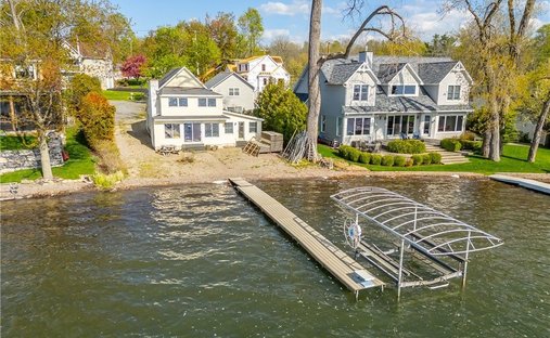 House in Canandaigua, New York, United States 1