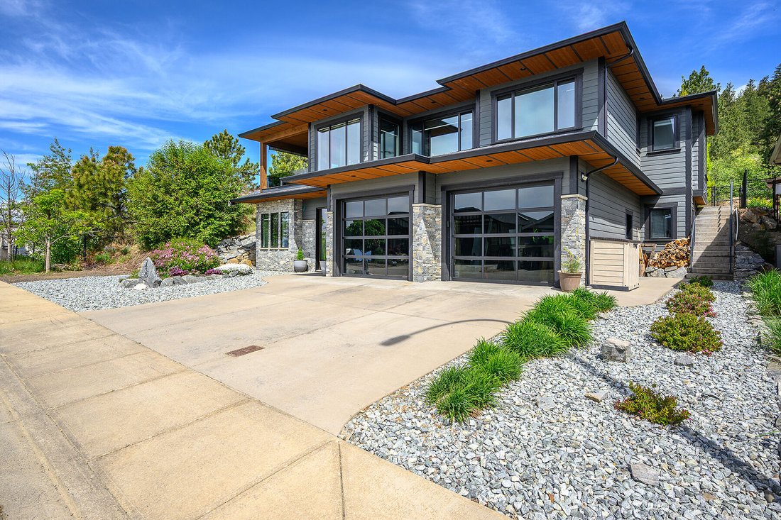 House in Vernon, British Columbia, Canada 5 - 17919201