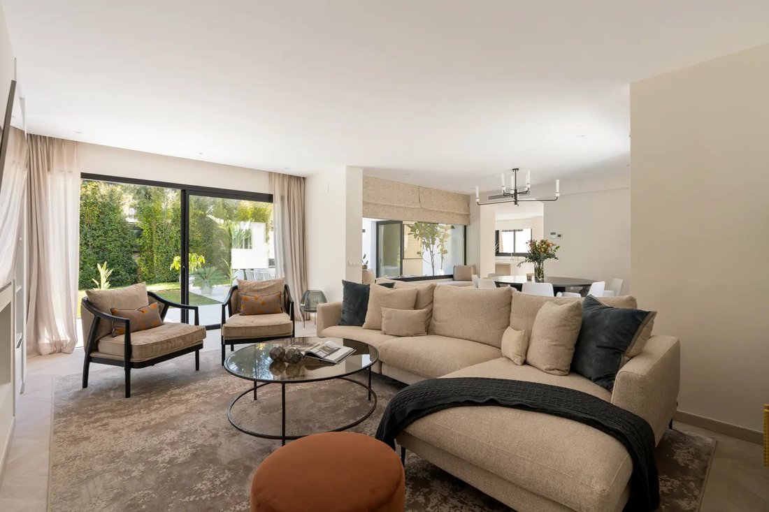 Villa in Nueva Andalucia, Marbella, Spain 5 - 17923308