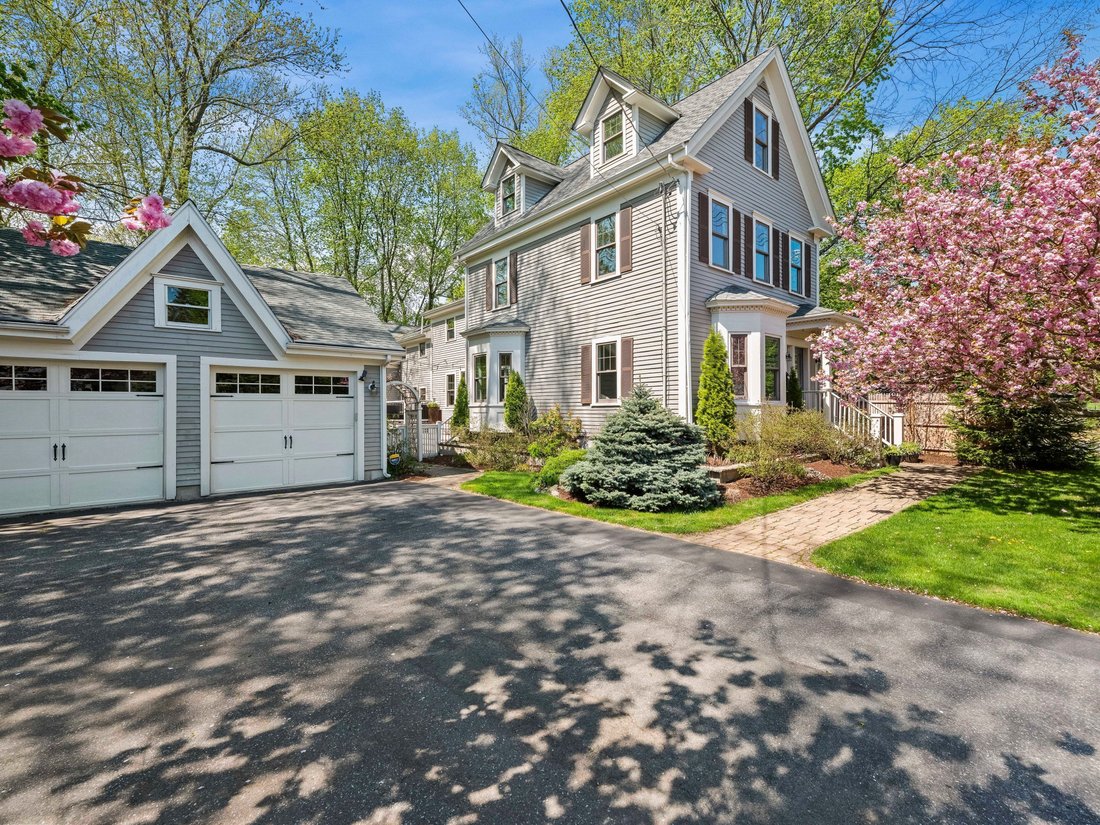 House in Lexington, Massachusetts, United States 2 - 17918252