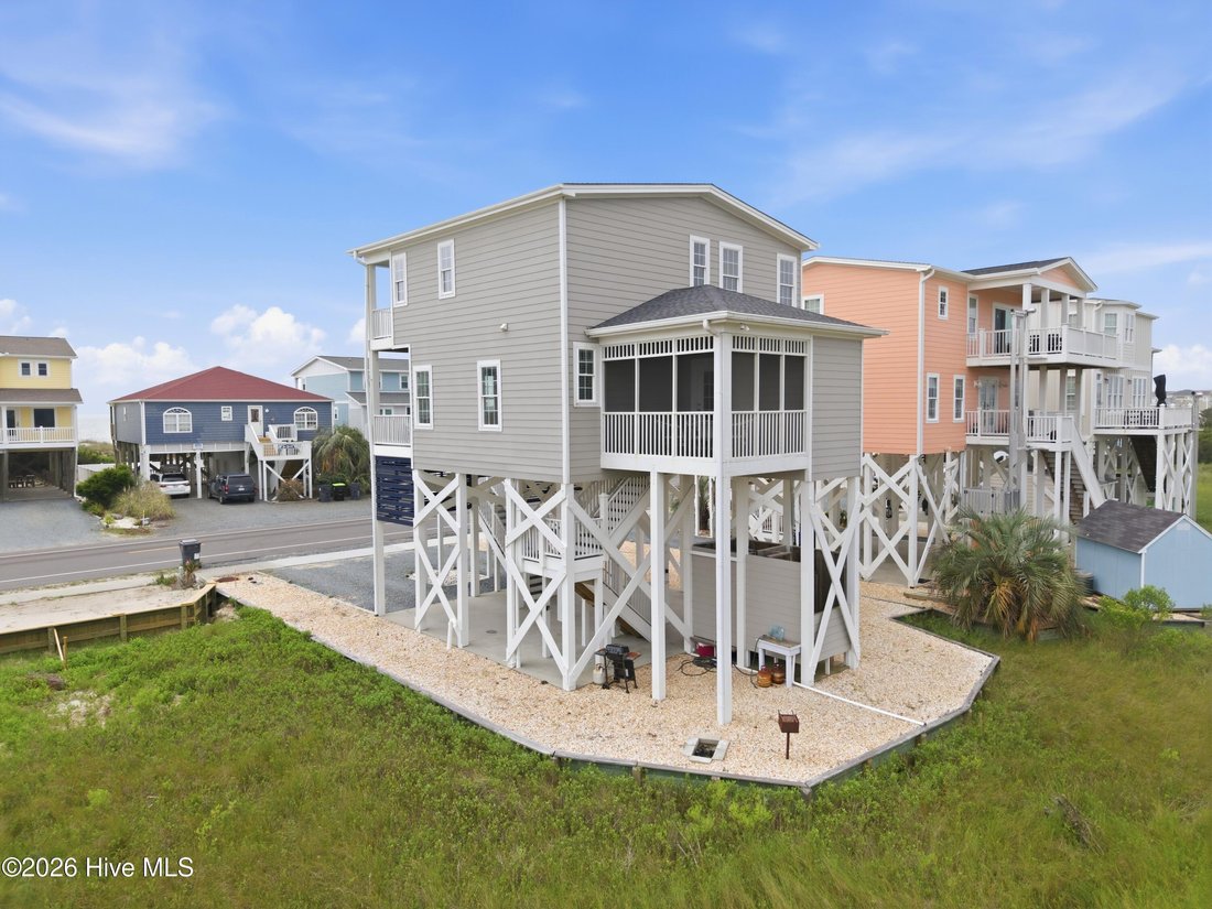 House in Holden Beach, North Carolina, United States 3 - 17916867