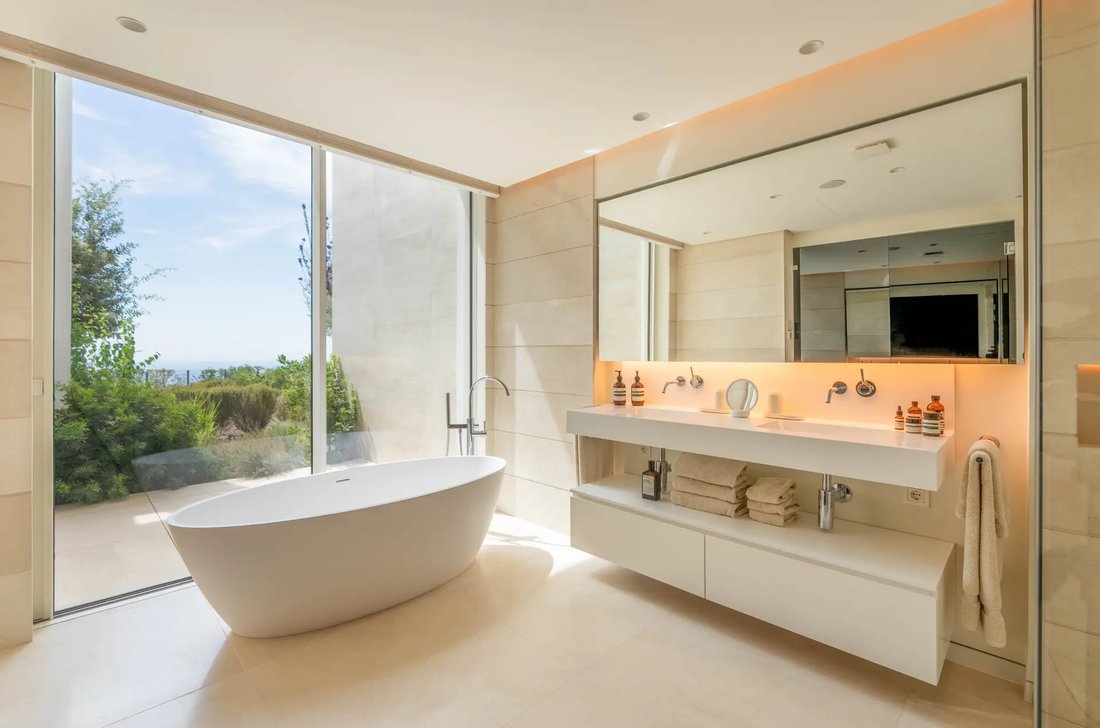 Apartment in Ojen, Andalusia, Spain 5 - 17923667