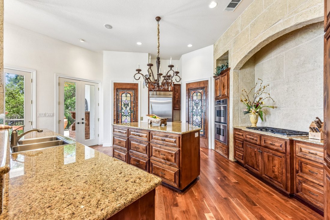 House in Austin, Texas, United States 5 - 17923898