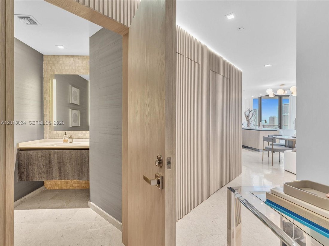 Condo in Miami, Florida, United States 5 - 17920107