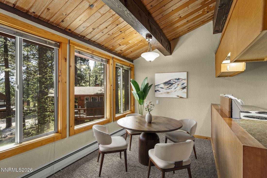 Condo in Incline Village, Nevada, United States 4 - 17920881