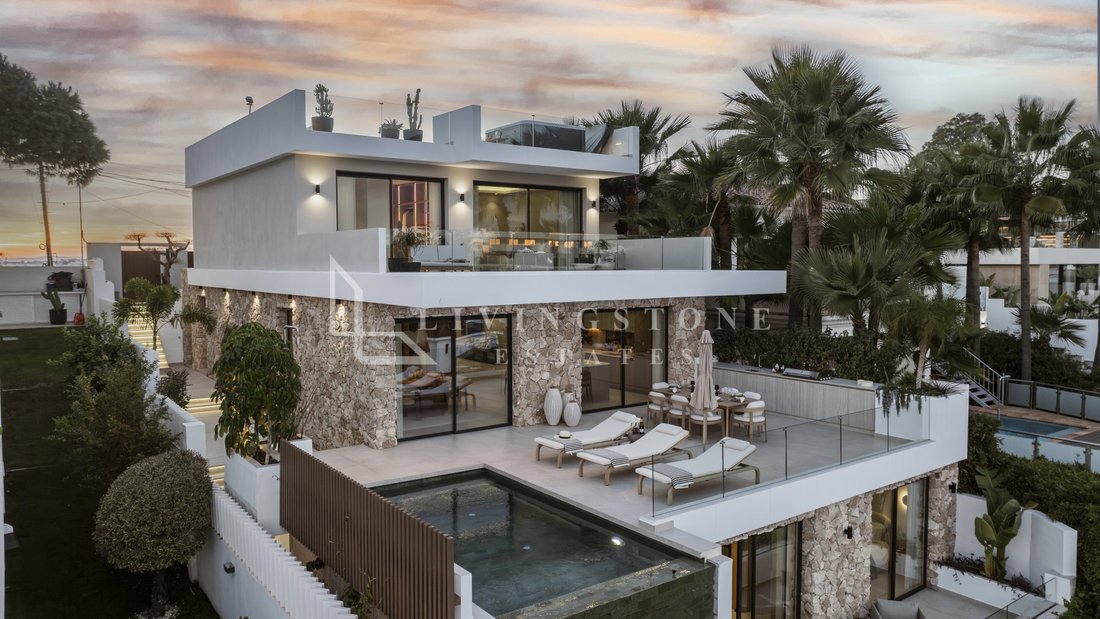Villa in Puerto Banus, Marbella, Spain 1 - 17920372