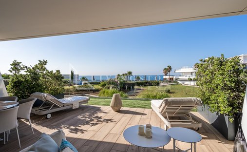 Appartamento a Estepona, Andalusia, Spagna 1