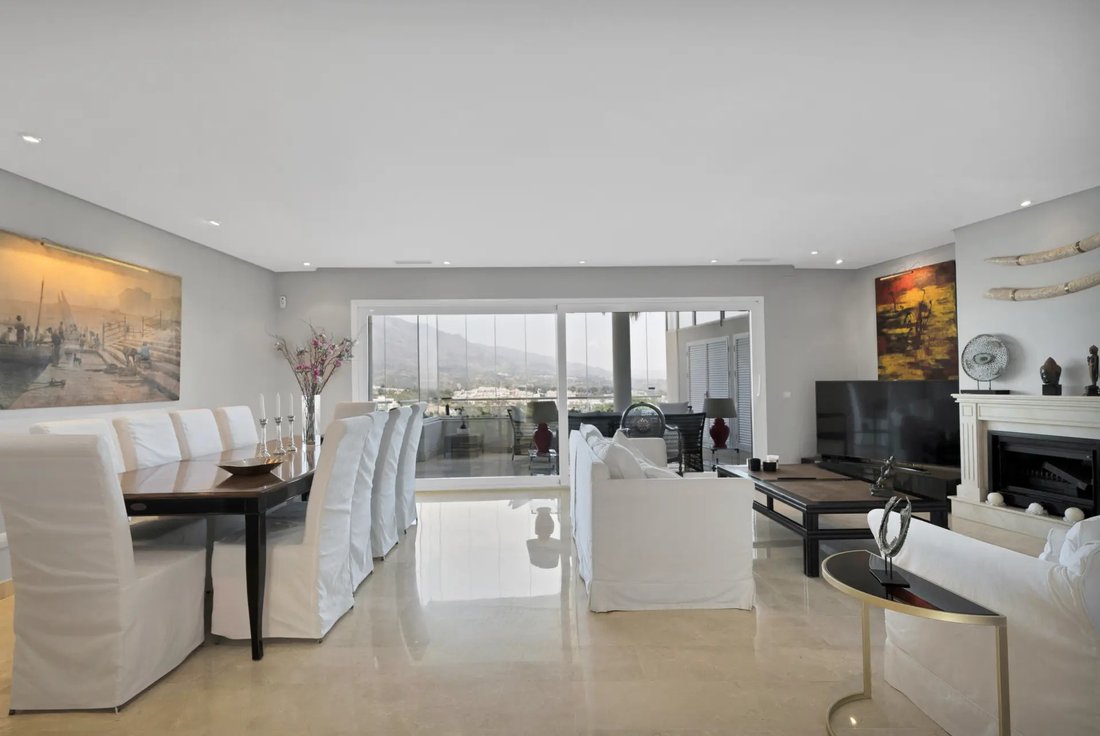 Apartment in Marbella, Andalusia, Spain 2 - 17923583