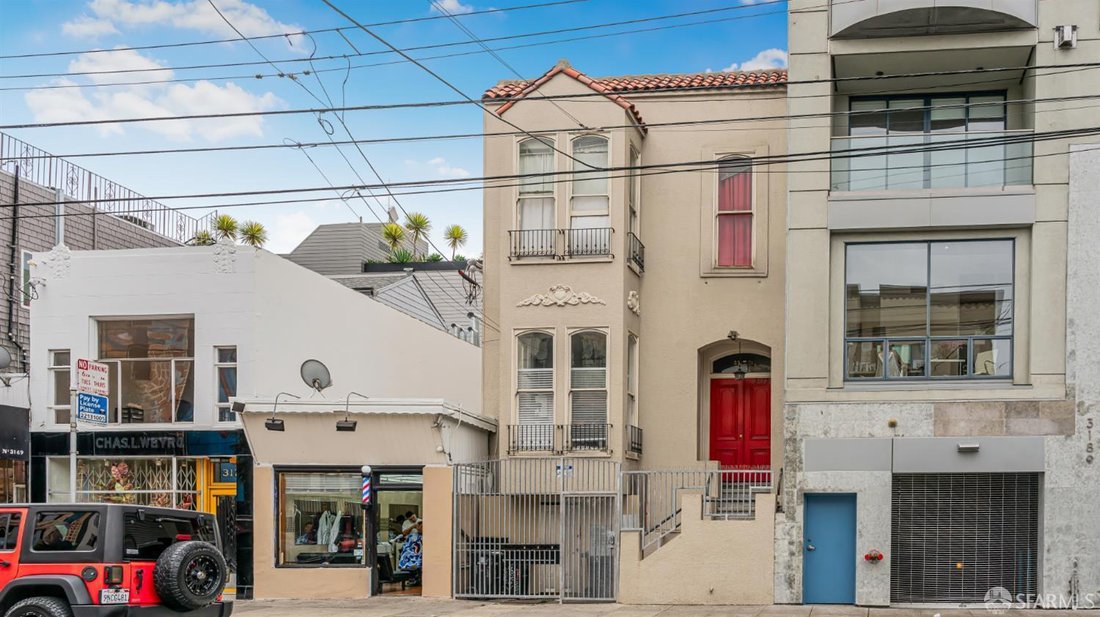 San Francisco, California, United States 1 - 17920243