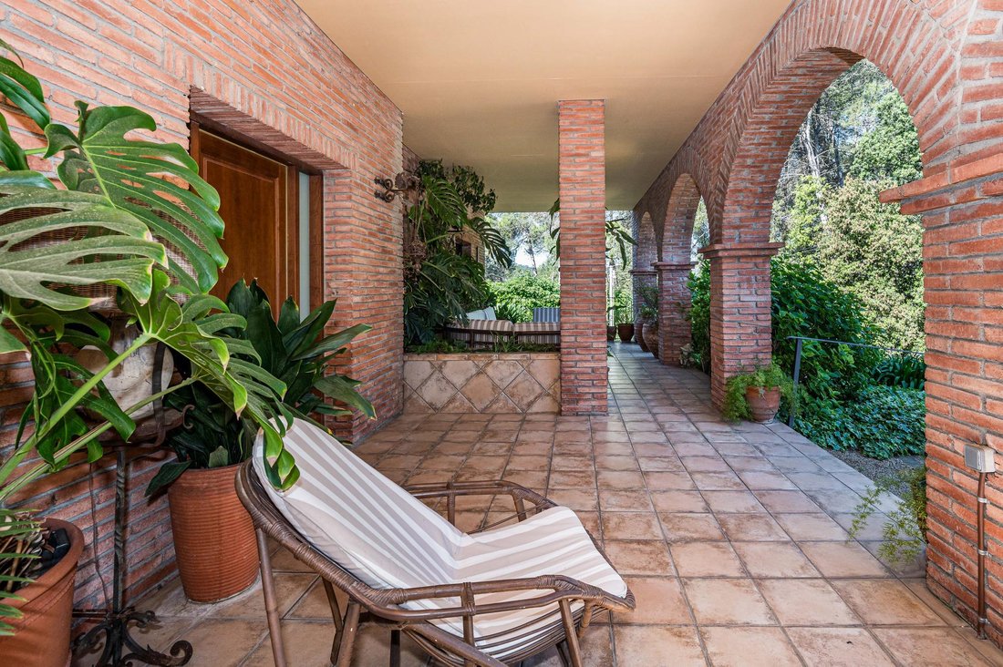 Villa in Sant Cugat del Valles, Catalonia, Spain 4 - 17918318