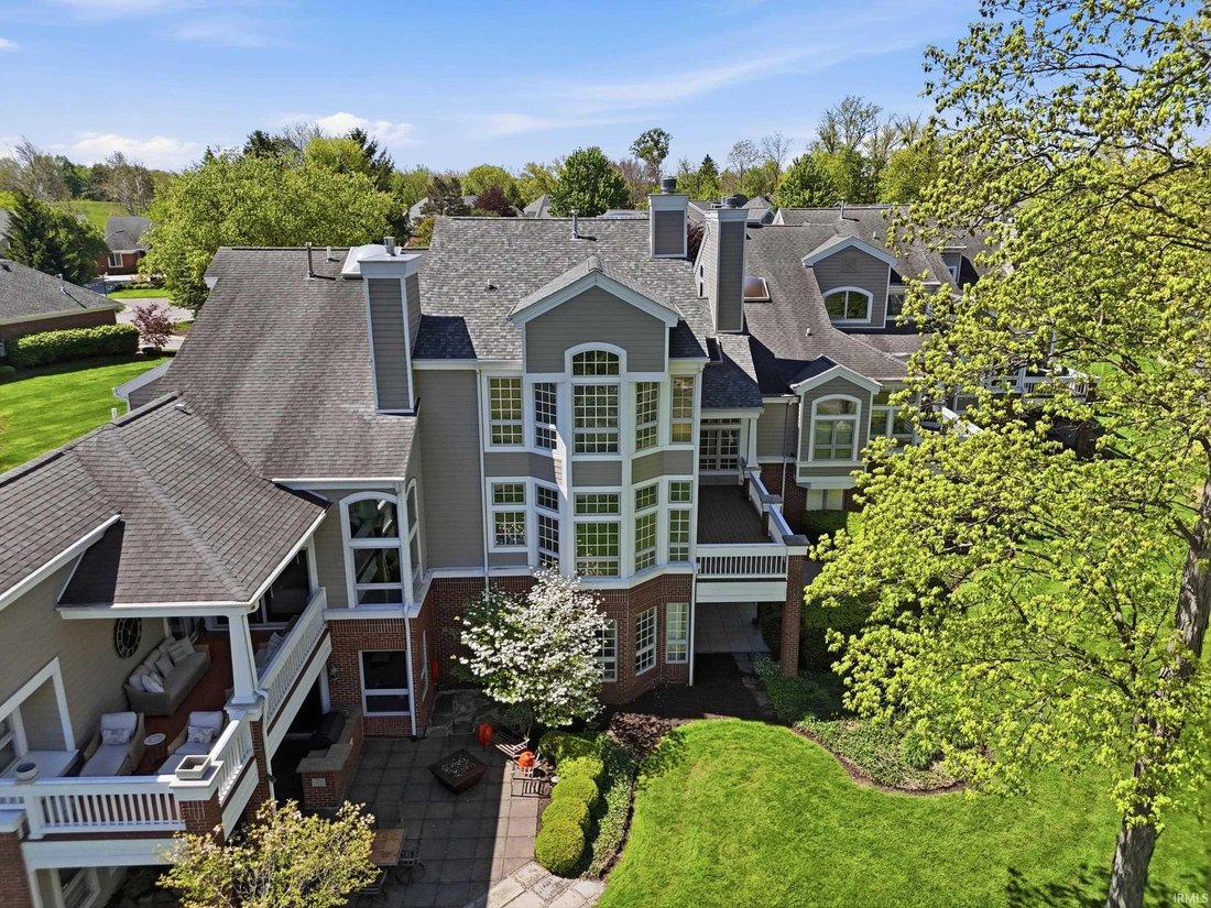 Condo in Fort Wayne, Indiana, United States 2 - 17924078
