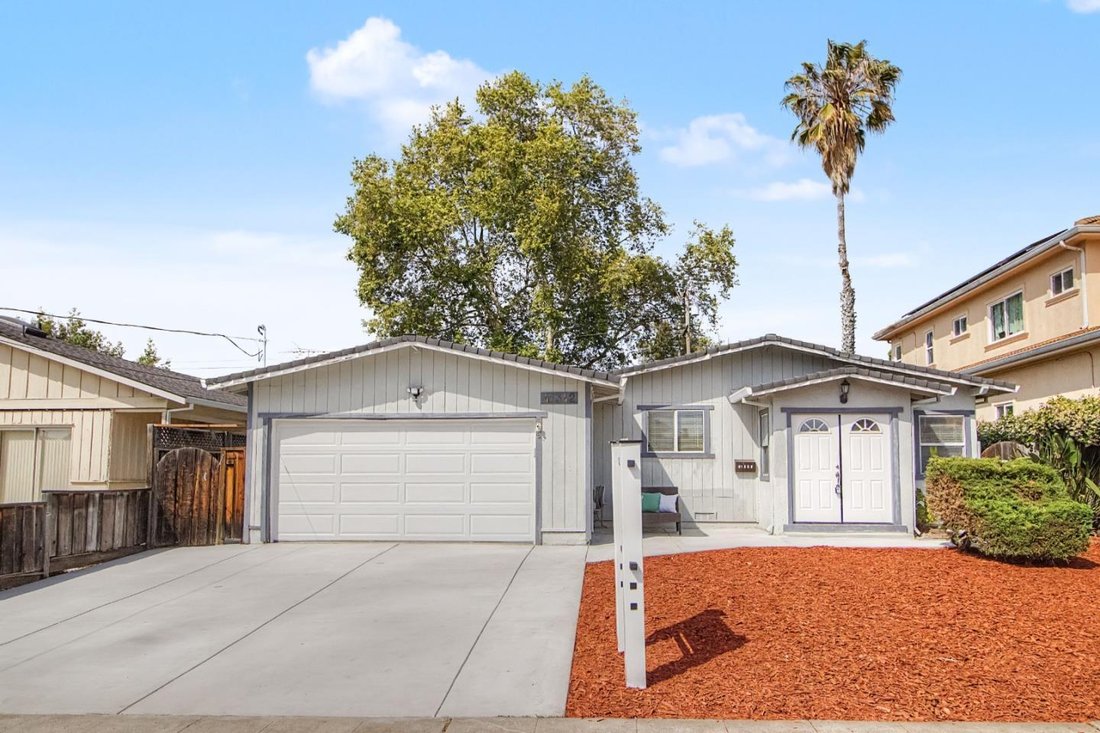 House in Newark, California, United States 1 - 17918976