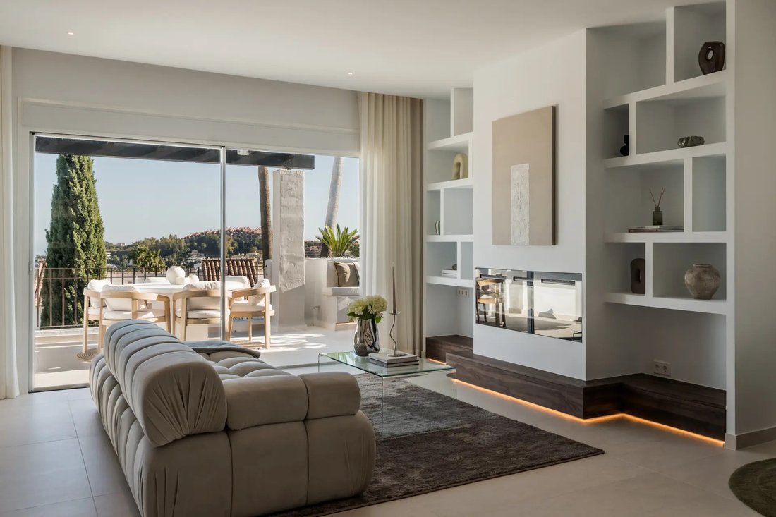 Apartment in Puerto Banus, Marbella, Spain 2 - 17923604