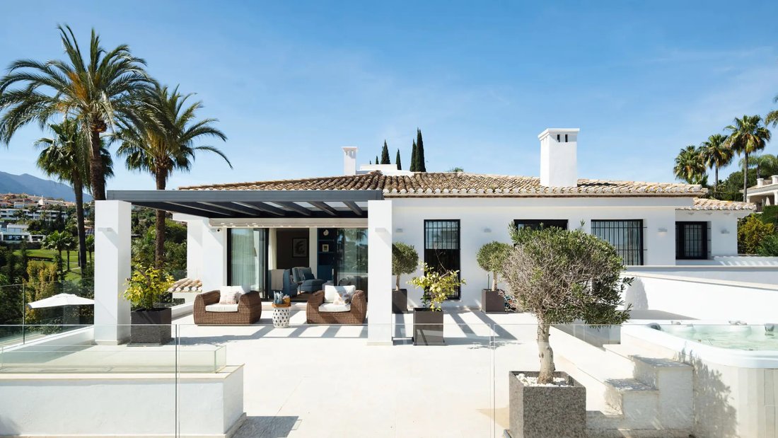 Villa in Nueva Andalucia, Marbella, Spain 1 - 17923403