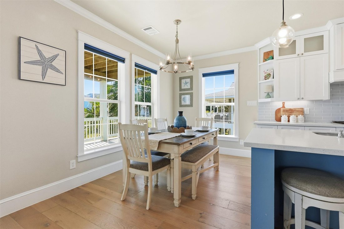 House in Galveston, Texas, United States 4 - 17921691