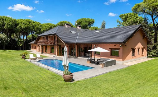 Casa en Pozuelo de Alarcón, Comunidad de Madrid, España 1