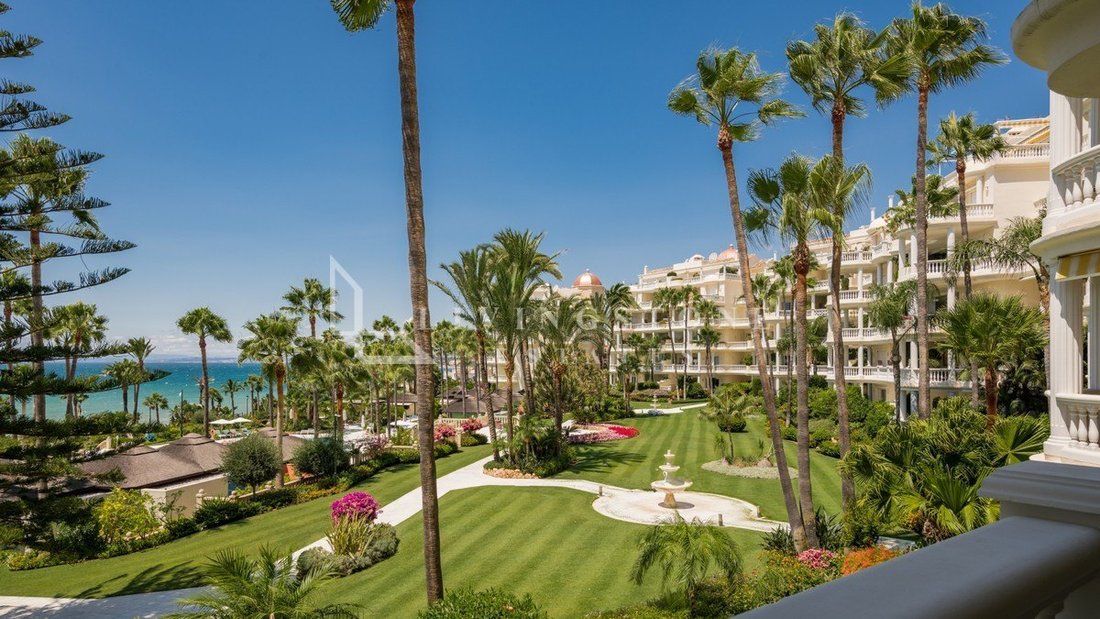 Apartment in Estepona, Andalusia, Spain 2 - 17921833