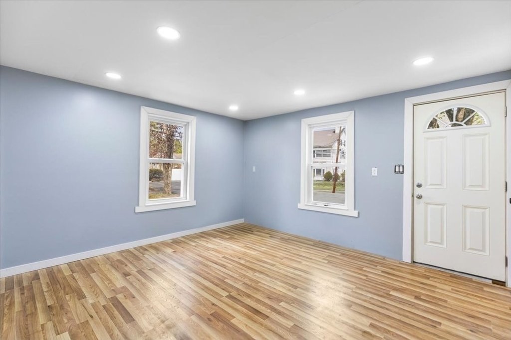 House in Dedham, Massachusetts, United States 5 - 17924951