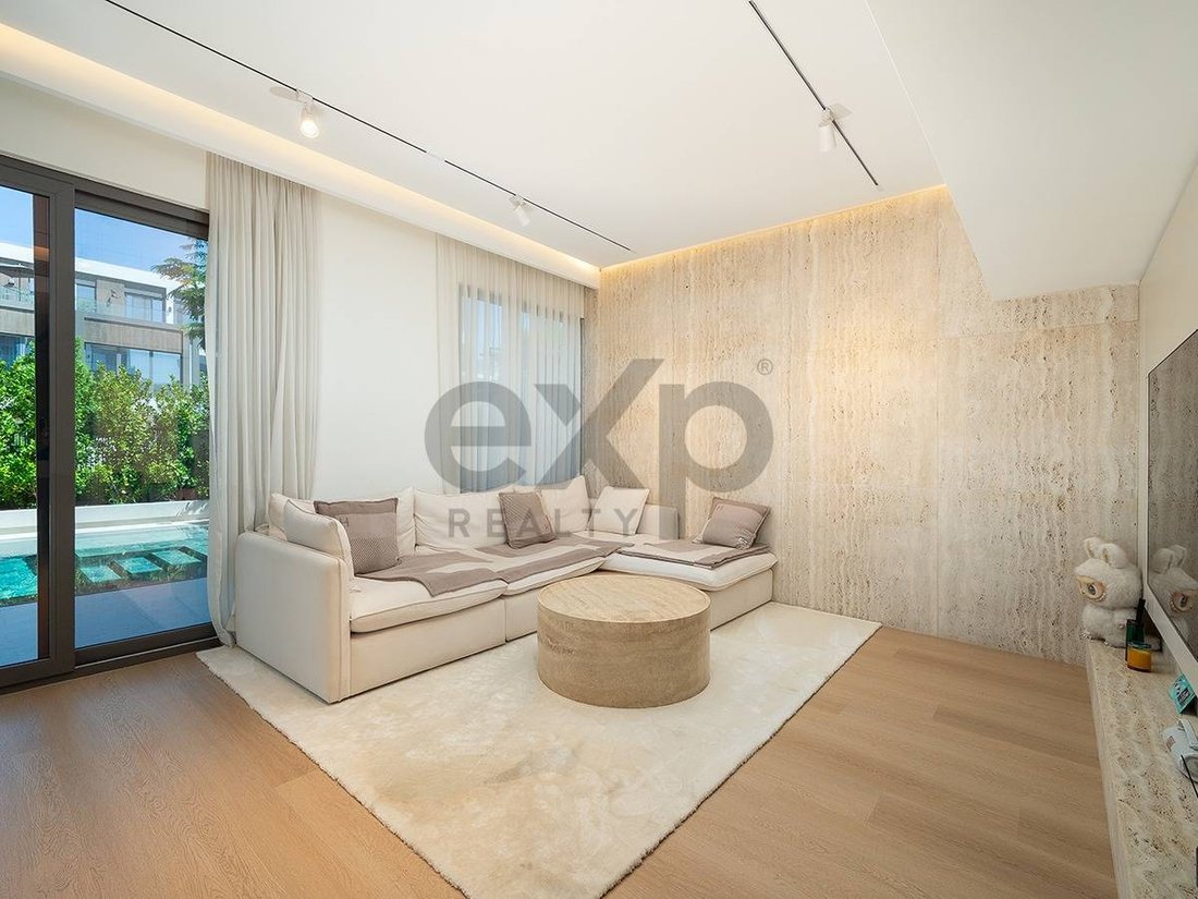 Villa in Tilal Al Ghaf, Dubai, United Arab Emirates 4 - 17916578