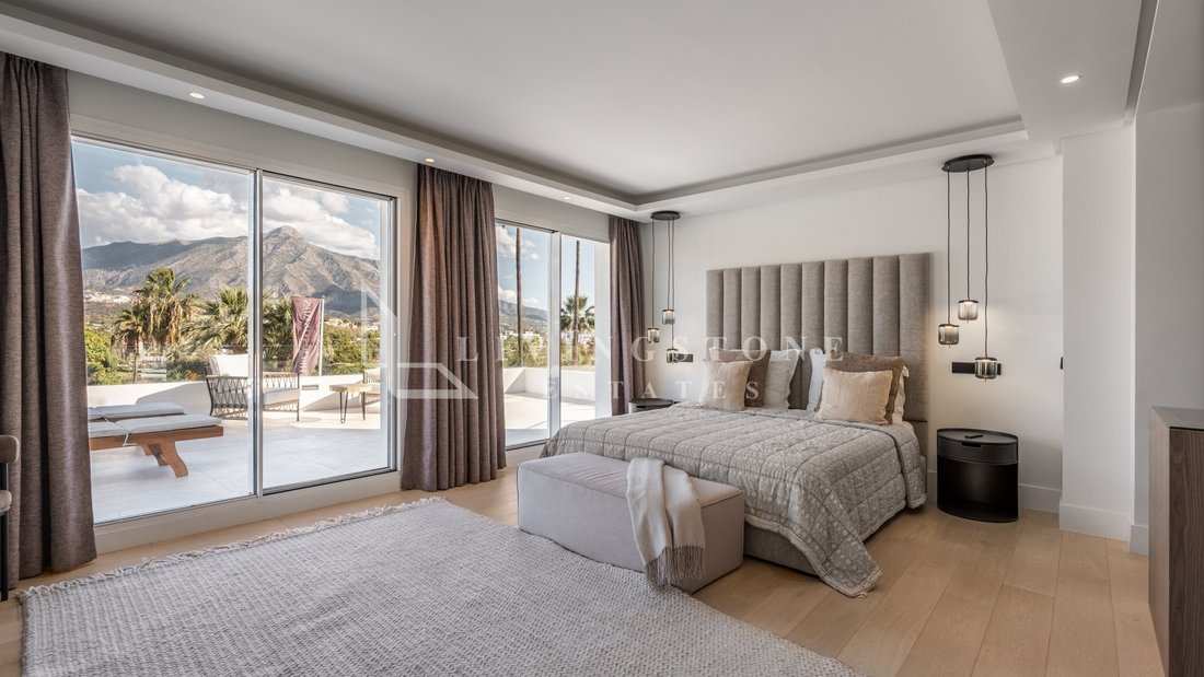 Villa in Nueva Andalucia, Marbella, Spain 2 - 17920487