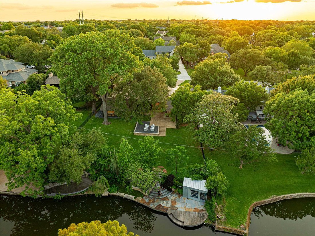 House in Dallas, Texas, United States 1 - 17924867