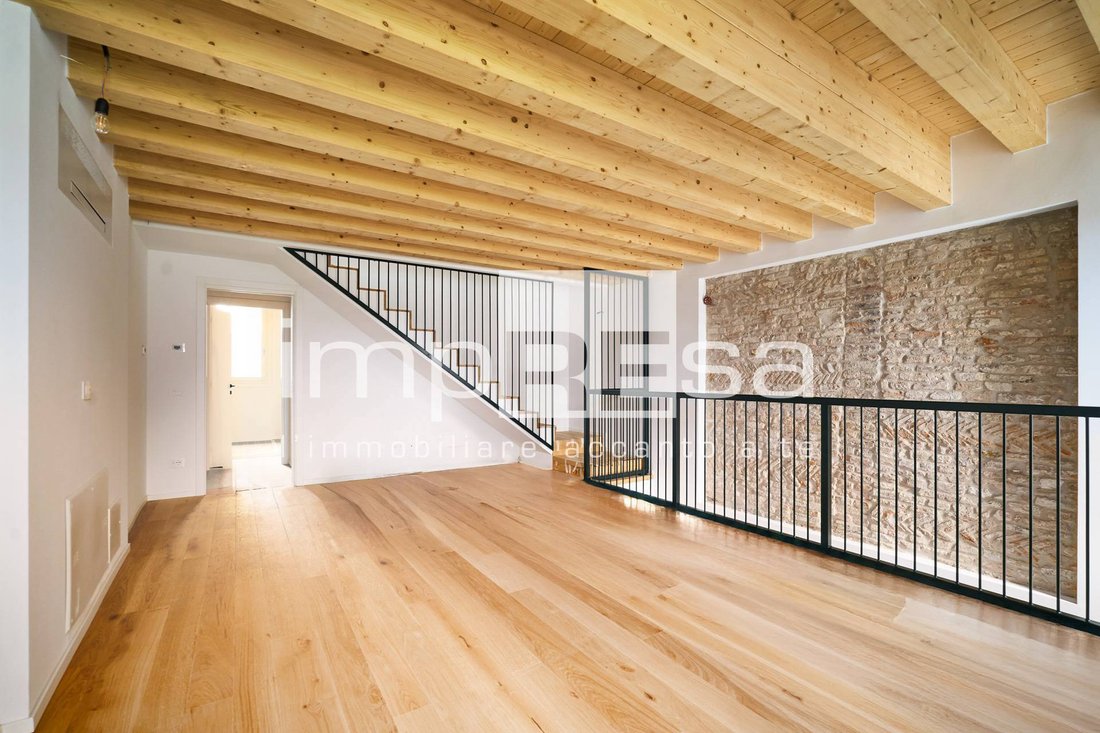 Apartment in Cathedral - Piazza dei Signori, Treviso, Italy 5 - 17924479