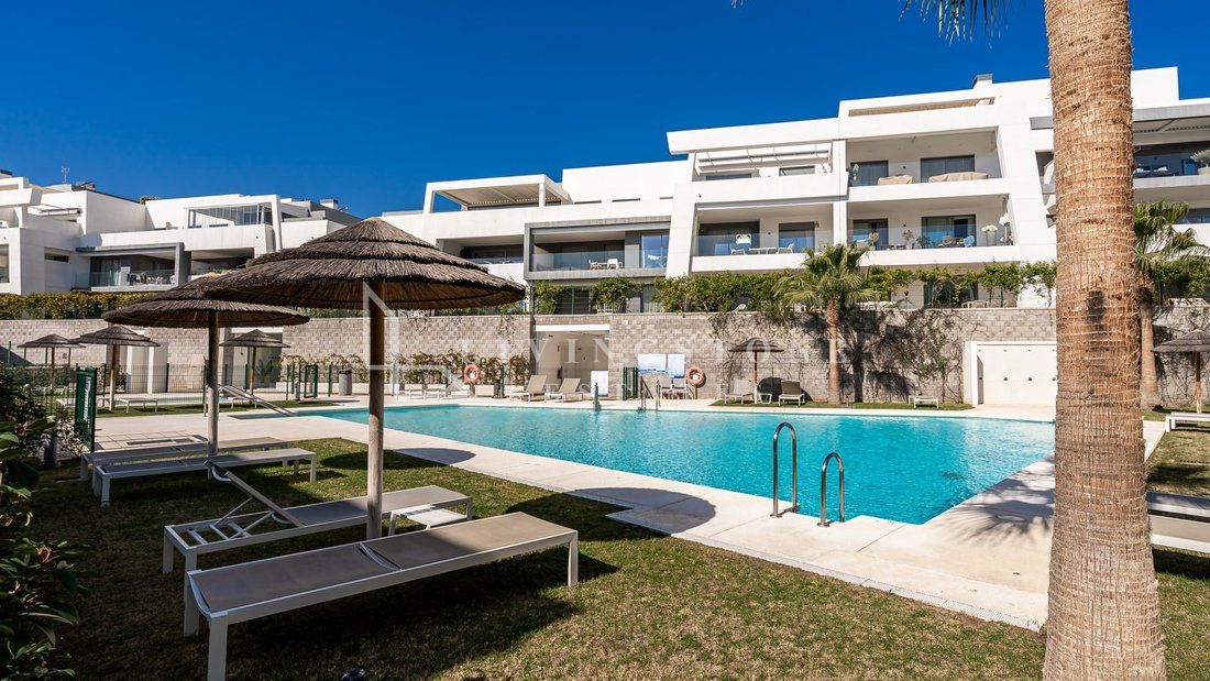 Apartment in Estepona, Andalusia, Spain 1 - 17922216
