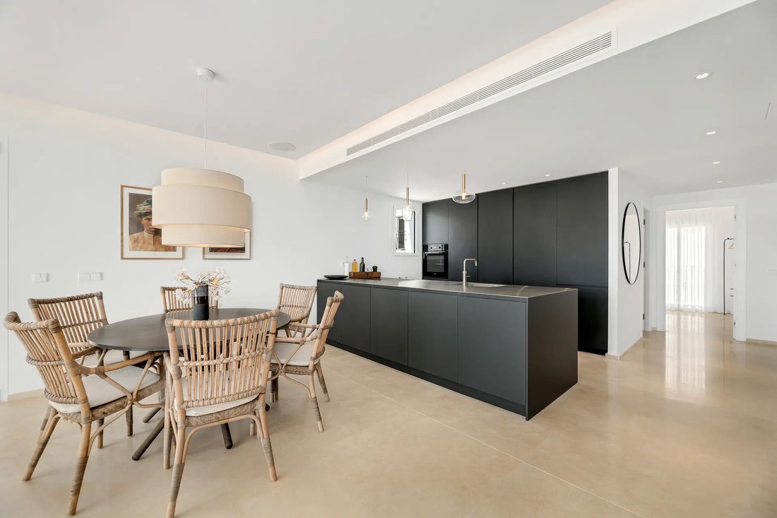 Apartment in Nueva Andalucia, Marbella, Spain 4 - 17923650