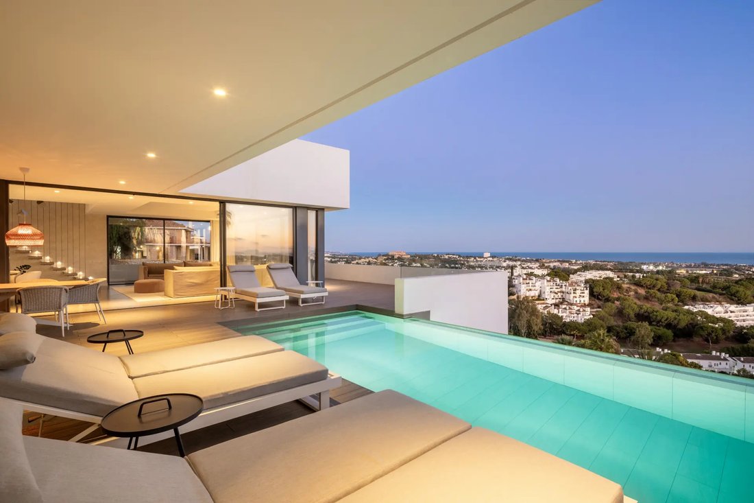 Villa in La Quinta, Benahavis, Andalusia 4 - 17923213