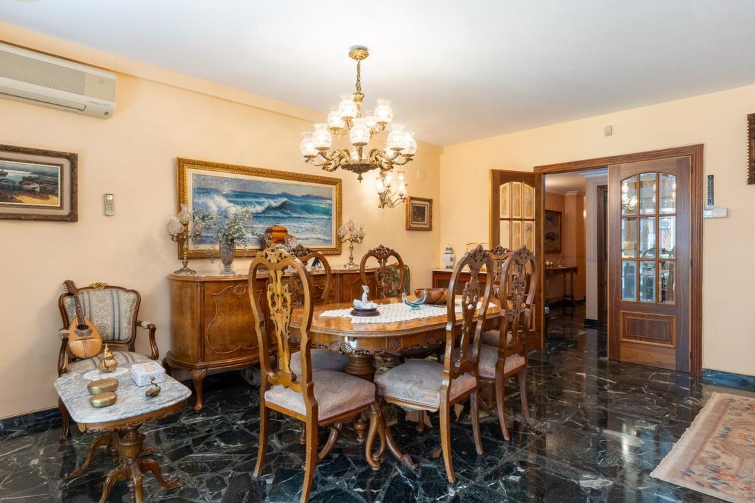 Apartment in Extramurs, Valencia, Spain 5 - 17918194