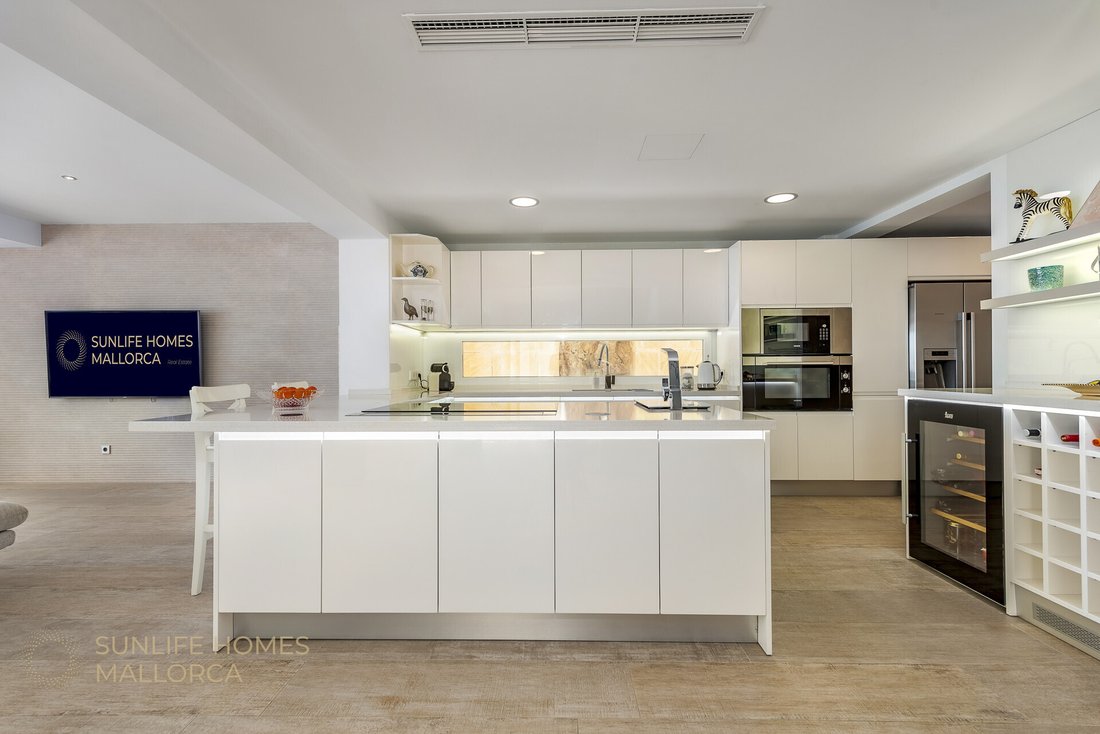 Villa in Costa d'en Blanes, Calvia, Balearic Islands 4 - 17916497